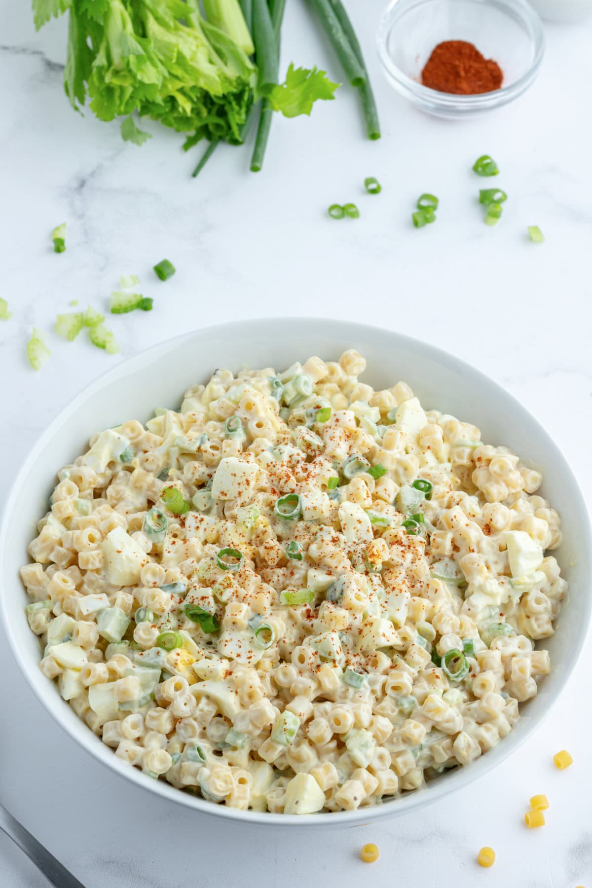 Old Fashioned Macaroni Salad recipe from RecipeGirl.com #old #fashioned #oldfashioned #classic #macaroni #salad #recipe #recipegirl bowl of old fashioned macaroni salad